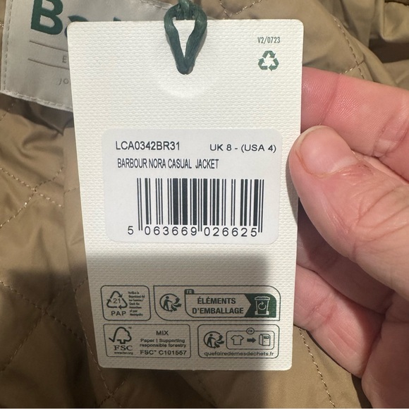 Barbour Nora Casual Barn Jacket in Military Brown - Picture 8 of 10